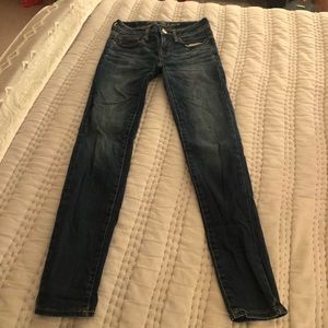 American Eagle Super Stretch Skinny Jeans Women’s Size 0